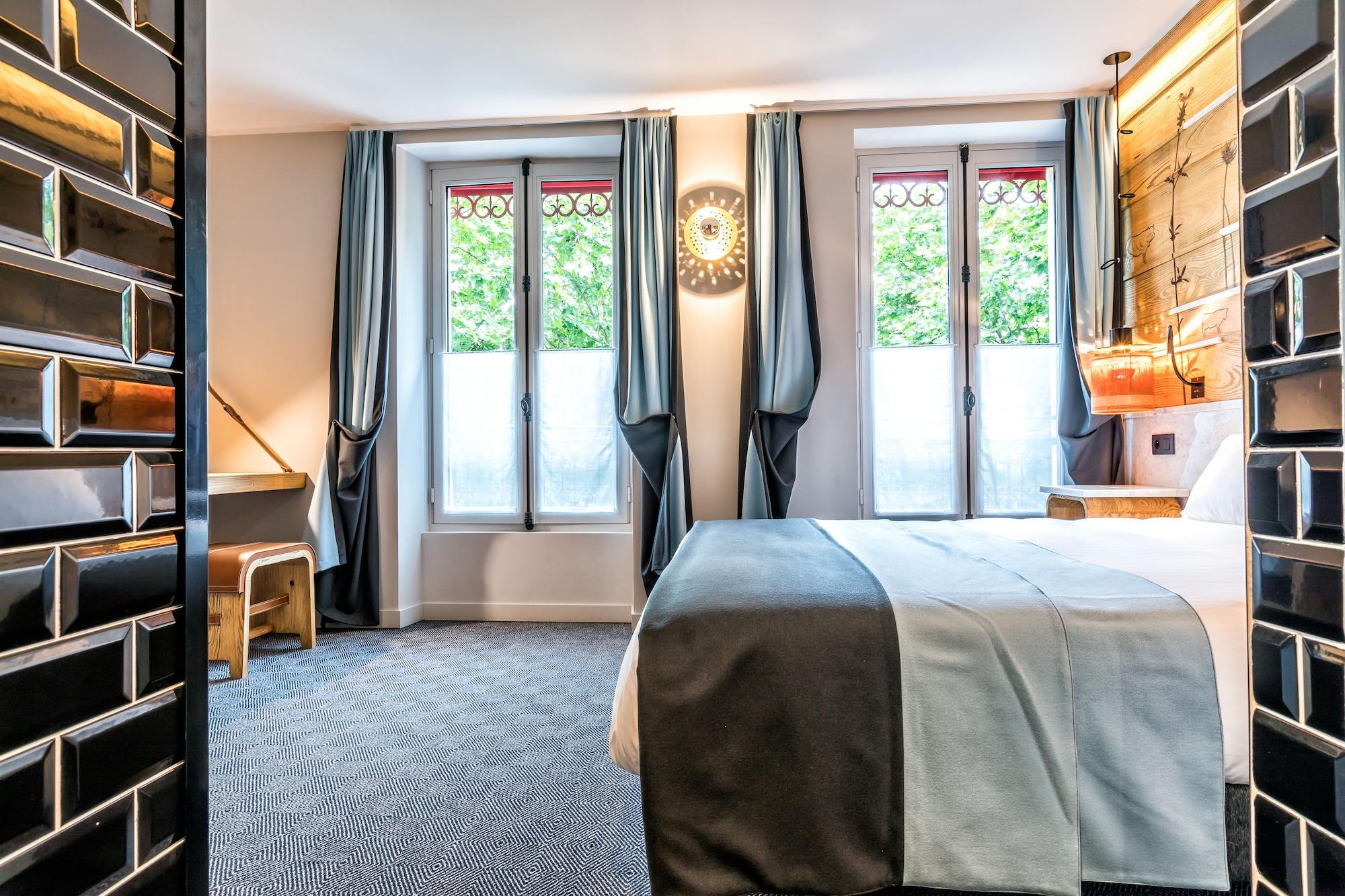 Hotel Restaurant Au Boeuf Couronne Paris Exteriör bild