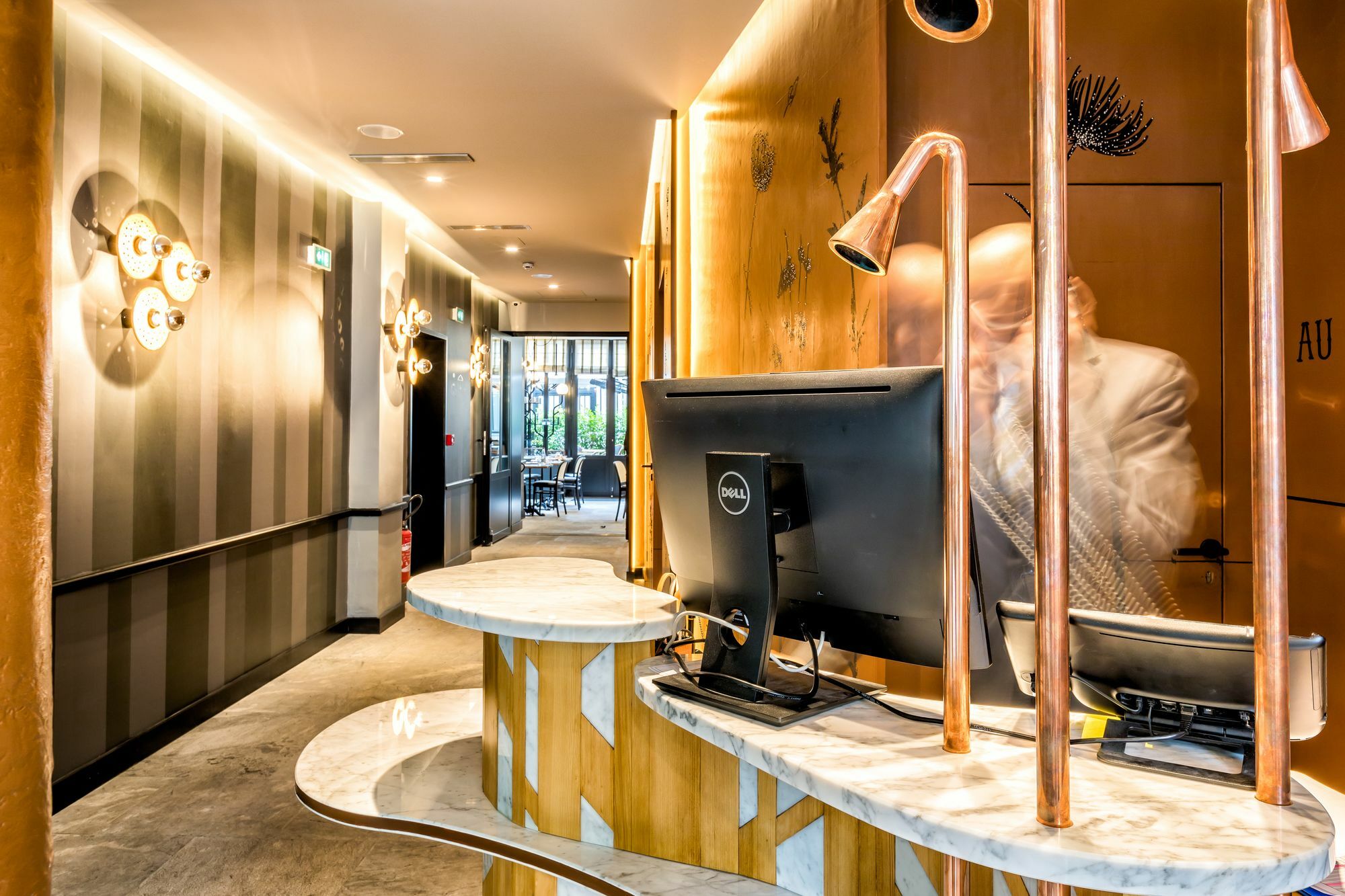 Hotel Restaurant Au Boeuf Couronne Paris Exteriör bild