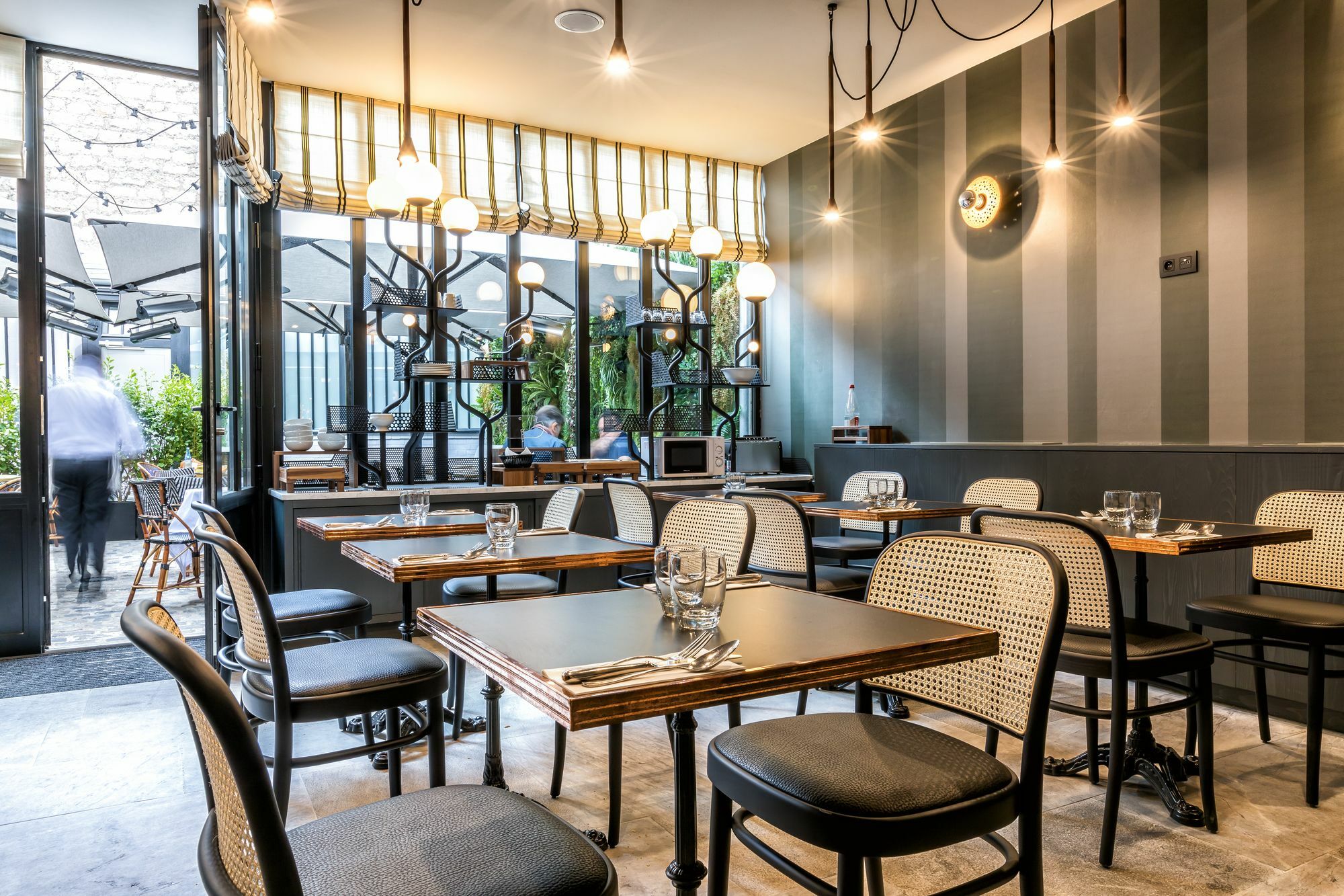 Hotel Restaurant Au Boeuf Couronne Paris Exteriör bild